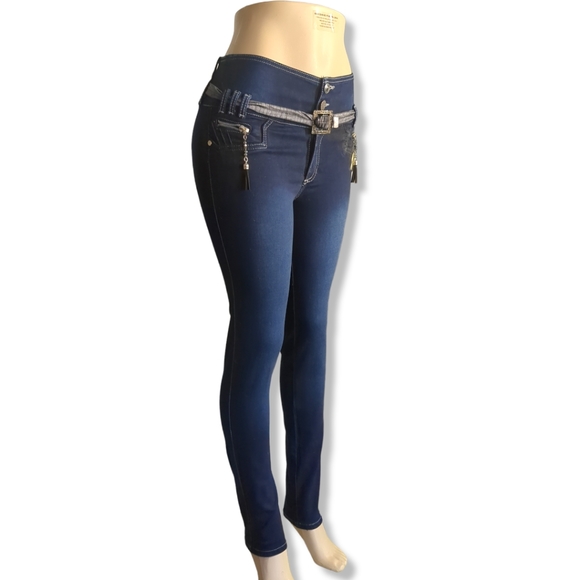 *NEW* Authentic Colombian But Lifting High Rise Skinny Wash jeans Size 12 - Picture 8 of 11